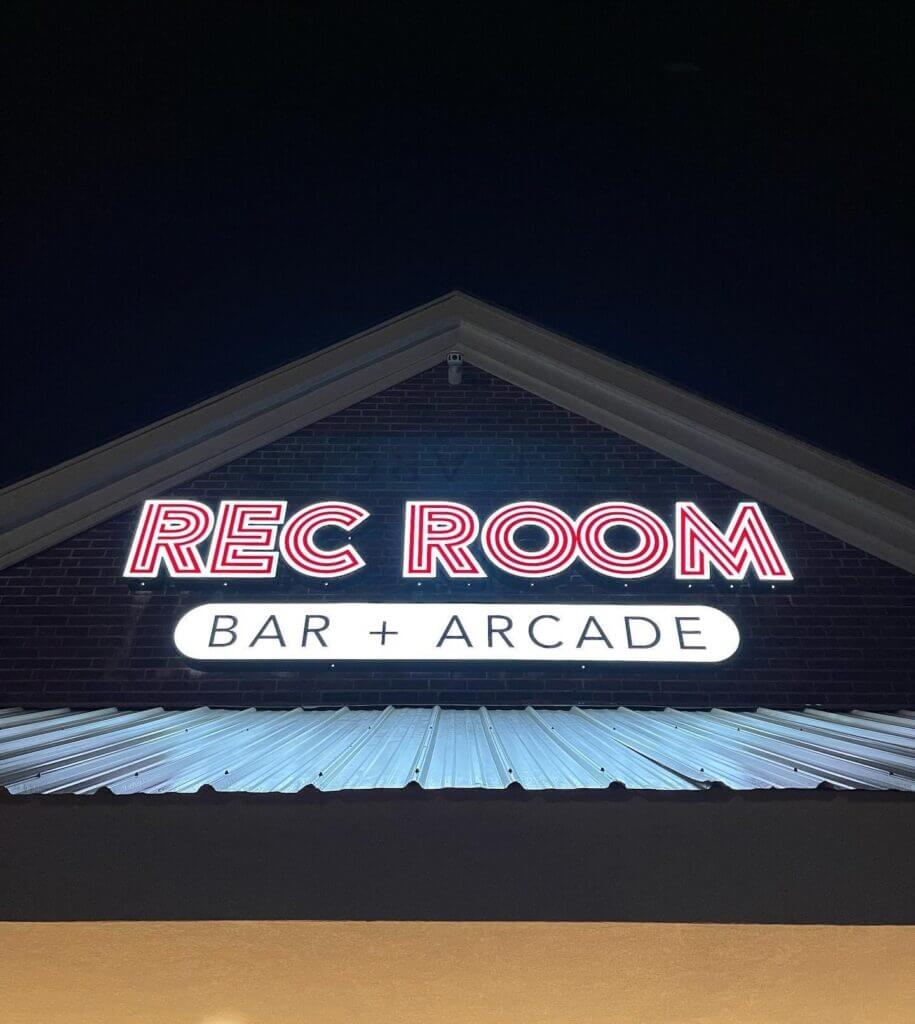 Rec Room Bar + Arcade Sign